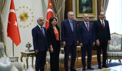 DEM Parti’den Beştepe’deki görüşme sonrası birinci açıklama geldi