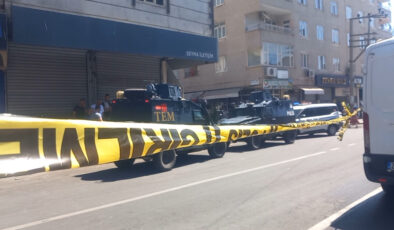 Diyarbakır’da aile içi şiddet ihbarına giden polislere ateş açıldı: 3 yaralı