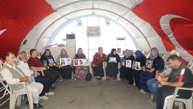 Diyarbakır’da evlat nöbetindeki anne: Çocuklarımızı dört gözle bekliyoruz