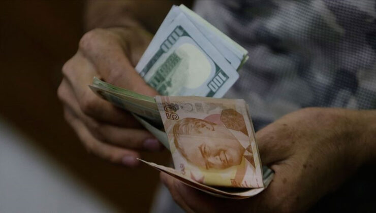 Dolar yeni haftada 40 lira düzeyine yaklaştı