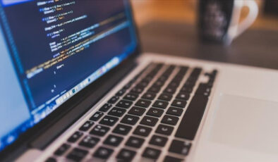 Dünyada 6 ayda 72 bin kişi işten çıkartıldı