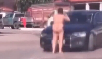 Edirne’de sokağa çıplak formda çıkan bayan, öbür bir bayana saldırdı