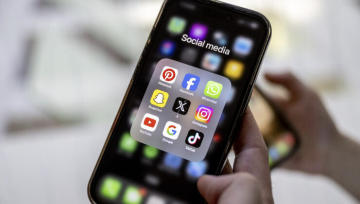 Eski sevgiliyle çekilen fotoğrafların toplumsal medyada paylaşılması cürüm sayıldı