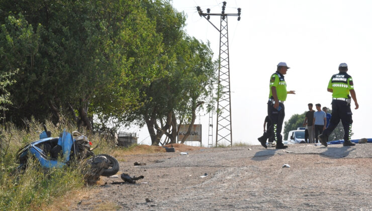 Eskişehir’de arabayla çarpışan motosikletin şoförü öldü