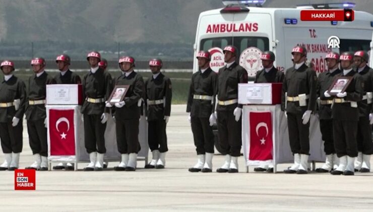 Hakkari’de Pençe-Kilit Harekatı bölgesinde şehit olan 6 asker için merasim düzenlendi