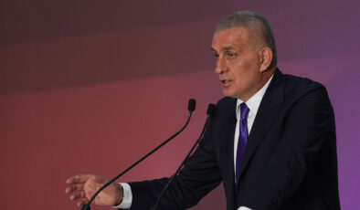 İbrahim Hacıosmanoğlu: Her kulübe eşit uzaklıkta kaldık