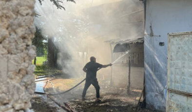 Isparta’da çöp yakmak isterken konutlarını tutuşturdu