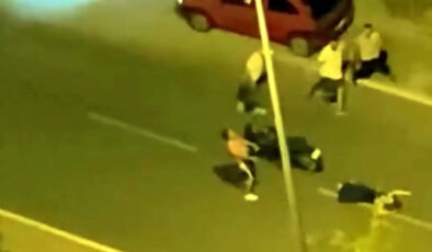 İstanbul’da arbedeyi ayırması için motosikletliyi durdurdu