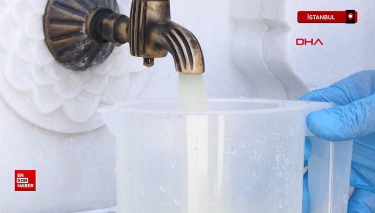 İstanbul’da camii avlusunda çeşmeden limonata aktı