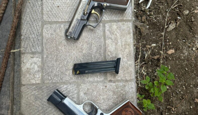 İstanbul’da motosikletli saldırganlar, 2 iş yerini kurşunladı