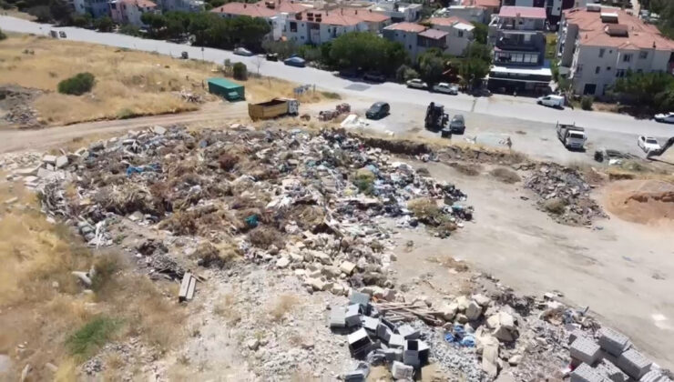 İzmir Foça’nın göbeğinde çöplük: Tatil cennetini makûs kokular sardı