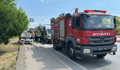Karabük’te kaputu açan arabaya çarptı: Aykırı dönen aracın şoförü yaralandı