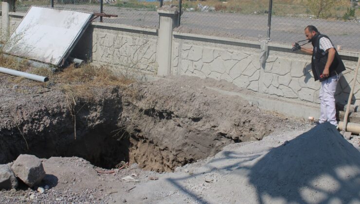 Kayseri’de foseptik inşaatında, emekçinin üzerine taş düştü