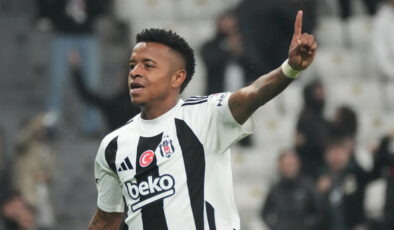 Keny Arroyo Maksadımız şampiyon olmak