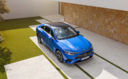 Mercedes, yeni CLA modelinin üretimini artırıyor: Nedeni yüksek talep