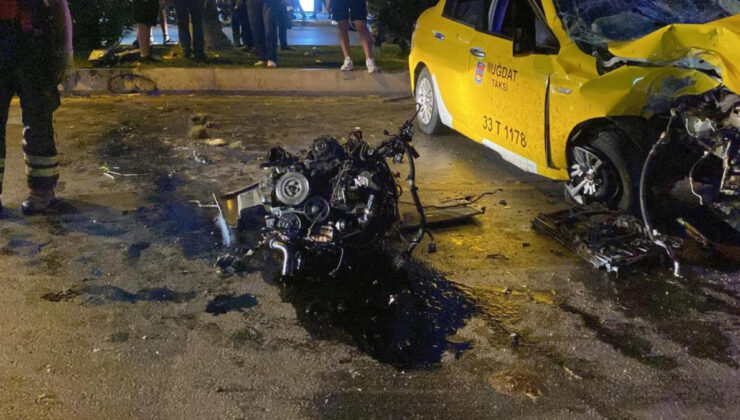 Mersin’de refüje çarpan taksinin motoru fırladı
