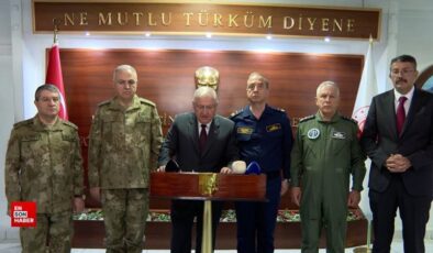 Millî Savunma Bakanı Yaşar Güler şehitlerimiz için yapılan merasimine katıldı