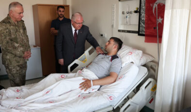 Milli Savunma Bakanı Güler’den, metan gazına maruz kalan askerlere ziyaret
