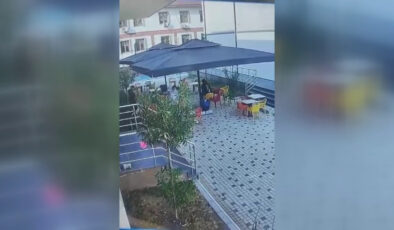 Sakarya’da spor kompleksinde sandalyeleri kırdılar
