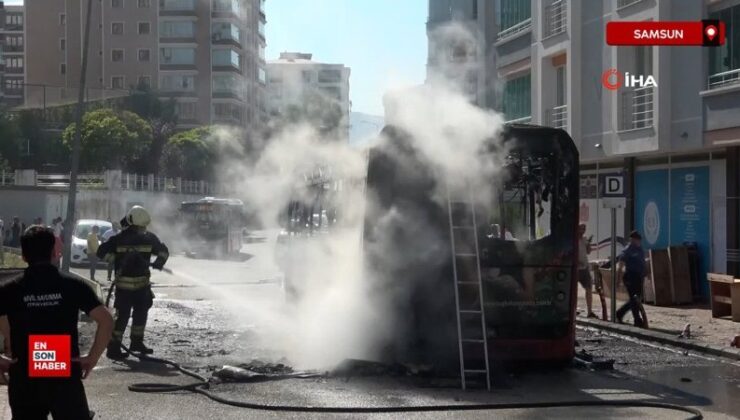 Samsun’da belediye otobüsü alev aldı