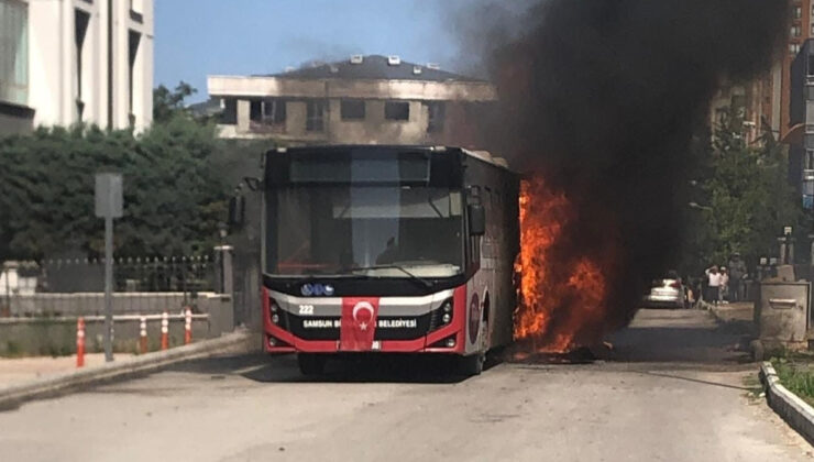 Samsun’da belediye otobüsü alev aldı