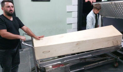 Samsun’da birlikte yaşadığı adam tarafından darbedilen bayan hayatını kaybetti