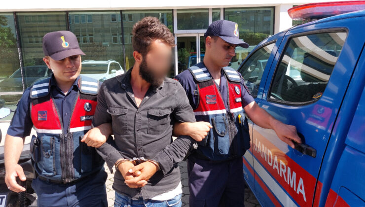 Samsun’da husumetlisini vurmak isterken yanındaki 2 kişiyi yaraladı