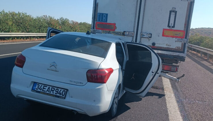Şanlıurfa’da araba tırın altına girdi: Baba yaralandı, oğlu öldü