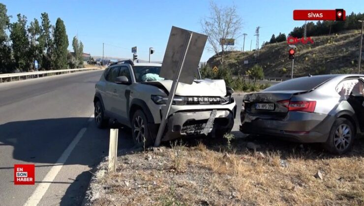 Sivas’ta arabalar çarpıştı