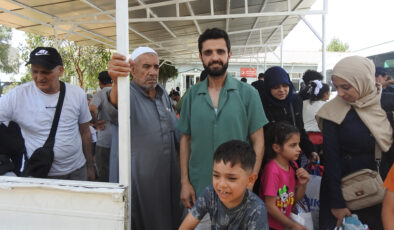 Suriyeliler Türkiye’ye teşekkürle veda ediyor