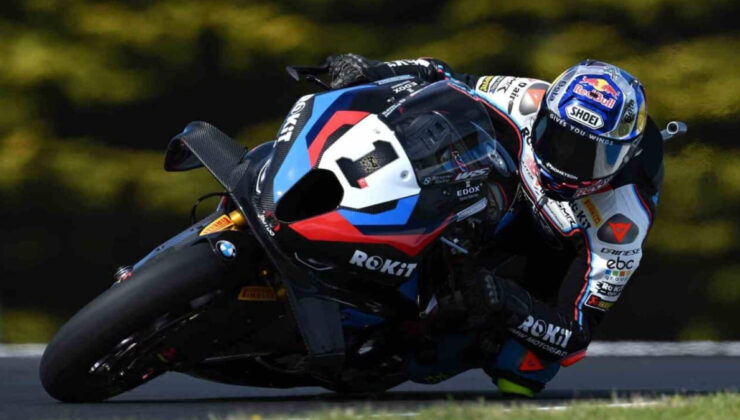 Toprak Razgatlıoğlu, 3’te 3 yaptı: Öbür gruplardan inceleme şikayeti geldi