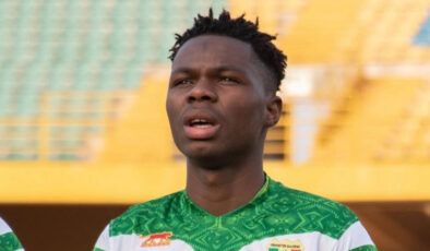 Trabzonspor, Mamadou Sangare için teşebbüslerini hızlandırdı