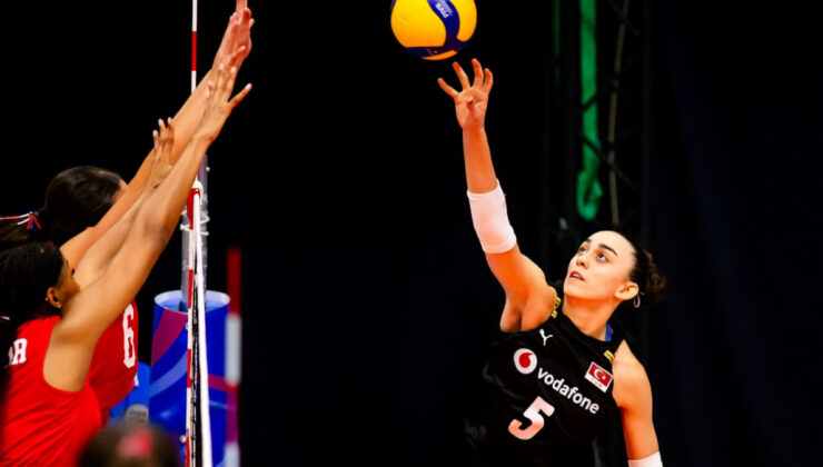 Türkiye, U19 Bayanlar Dünya Voleybol Şampiyonası’nda ABD’ye yenildi
