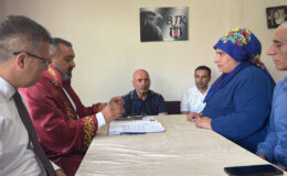 Van’da dini nikahla evlendiler: 19 yıl sonra İstanbul’da resmi nikah kıydılar