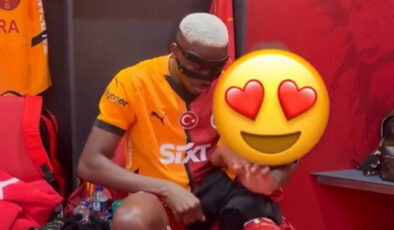 Victor Osimhen’den Galatasaray paylaşımı