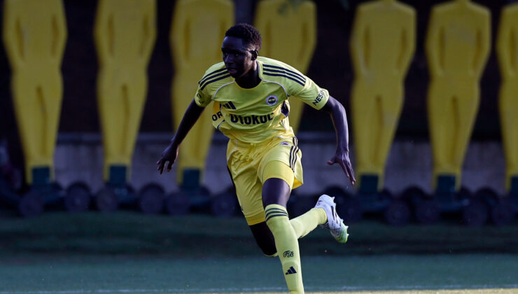 Vize engeli! Fenerbahçe’nin yeni transferi kampa katılamadı