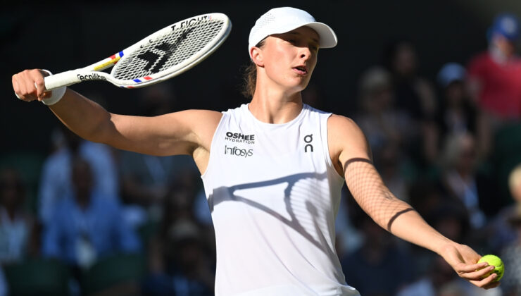 Wimbledon’da Anisimova ve Swiatek finalde