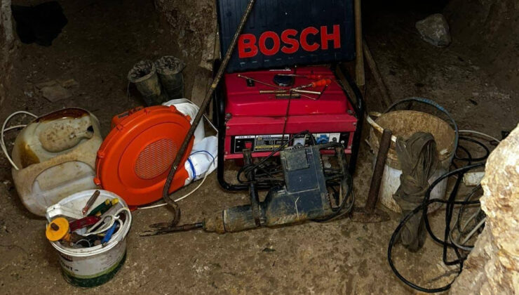 Yalova’da defineciler suçüstü yakalandı