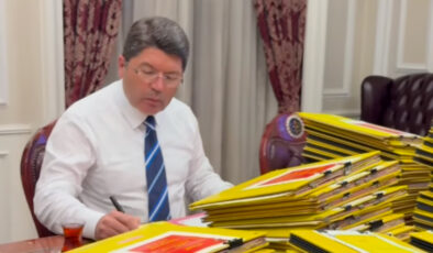 Yılmaz Tunç paylaştı: Ağır çalışmalar sürüyor