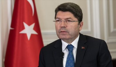 Yılmaz Tunç yarın DEM heyetini kabul edecek