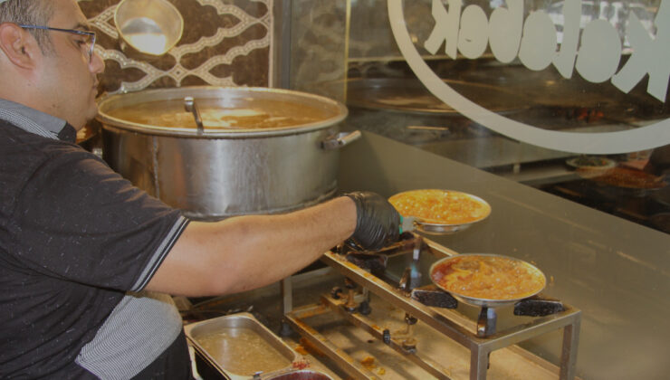 12 saat pişen Gaziantep lezzeti Beyran sofralara sıhhat dağıtıyor