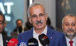 Abdulkadir Uraloğlu açıkladı: Türk hava alanında transit uçuş rekoru kırıldı