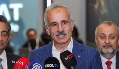 Abdulkadir Uraloğlu açıkladı: Türk hava alanında transit uçuş rekoru kırıldı
