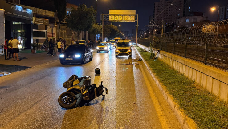 Adana’da arabayla çarpışan motosikletteki yolcu öldü