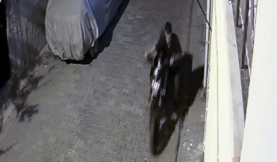 Adana’da motosiklet çalan hırsız ‘gezip geri verecektim’ diyerek kendini savundu