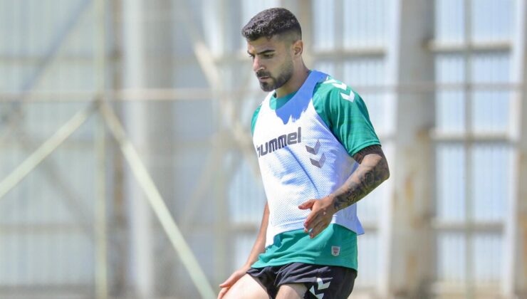 Adil Demirbağ: Ulu formayı giyeceğim, inat ettim giyeceğim