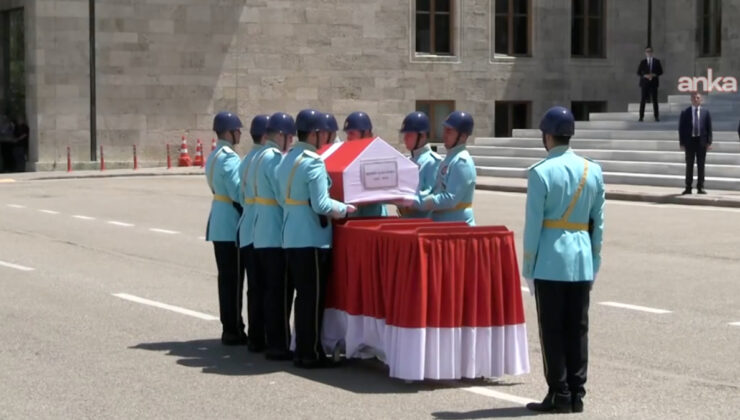 Altan Öymen için Meclis’te cenaze merasimi düzenlendi