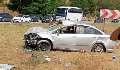 Amasya’da araba takla attı: 7 yaşındaki Azra hayatını kaybetti