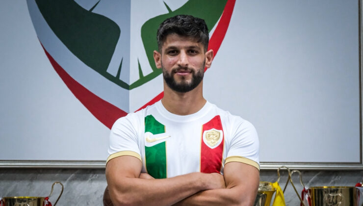 Amed Sportif Faaliyetler takımını Kahraman Demirtaş ile güçlendirdi