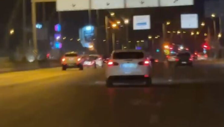 Ankara’da trafiğe çıkan çocuk şoför kamerada